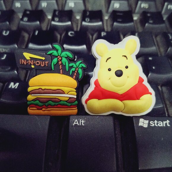 Croc charms Winnie the Poo Disney and In and Out hamburger charms - Picture 2 of 5